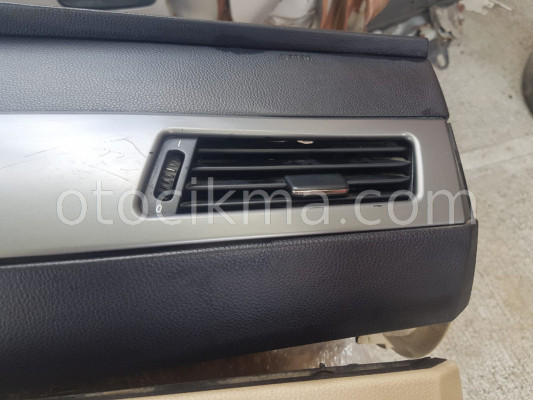 Bmw 5.20 E60 Sağ Üfleme Izgarası Hatasız Orjinal Çıkma