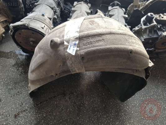 Bmw 520 F10 Sol Arka Davlumbaz Hatasız Orjinal Çıkma