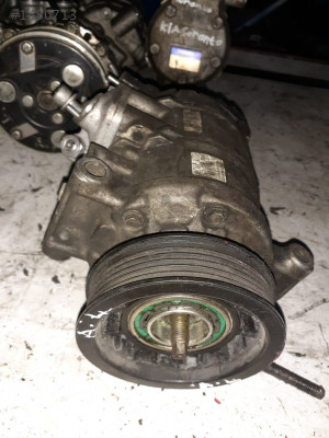 AUDI A4 KLIMA KOMPROSORU GUCMANLAR OTO