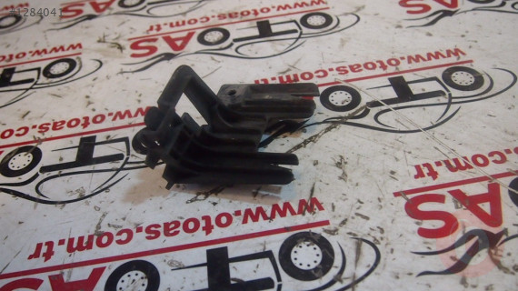 OPEL İNSİGNİA RADYATÖR FANI ROLE AYAĞI - 13266018