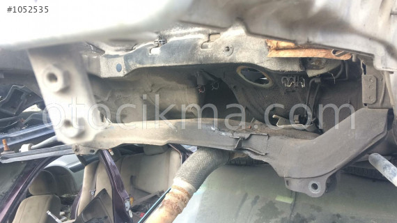 fiat doblo 1.9 çıkma motor beşiği alt travez