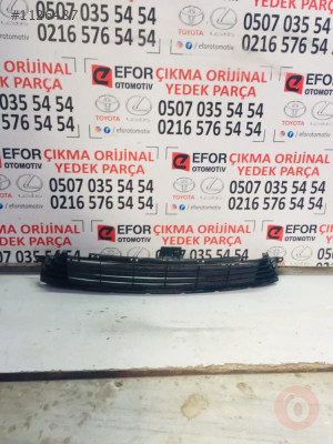 COROLLA SAĞ CAM IZGARA PLASTİĞİ ORJİNAL ÇIKMA YEDEK PARÇA