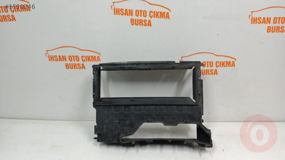 Renault captur radyatör hava yönlendirici 215592894r