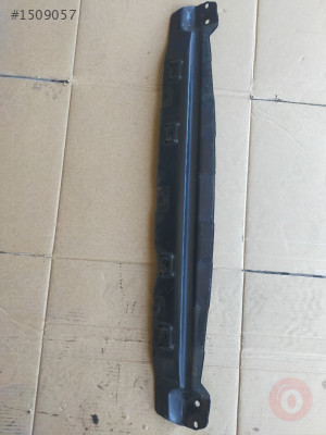 AUDİ Q7 MOTOR BEŞİK SACI TOUAREG PORSCHE CAYENNE 7L0805551A
