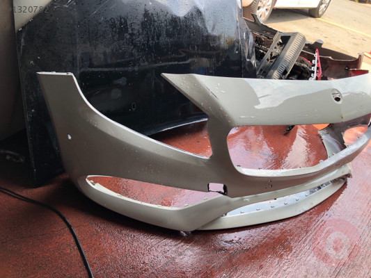 W176 A180 amg ön tampon çıkma orjinalini