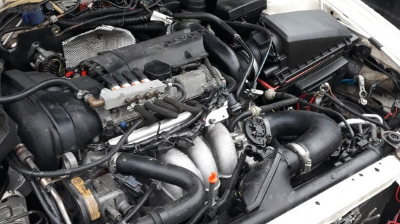 2001 VOLVO S40 ORJİNAL TURBO MOTOR AKSAMI.