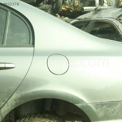 ÇIKMA 2011 HONDA CİVİC DEPO KAPAĞI.