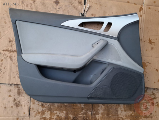 AUDİ A6 C7 11-14 KAPI DÖŞEMESİ SOL ÖN (GRİ) 4G1867103AB IBX