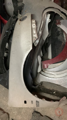 TOYOTA COROLLA ÇIKMA ORJİNAL SAĞ ÖN ÇAMURLUK