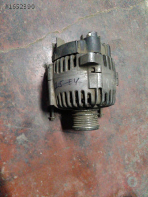 RENAULT MEGANE-2 1.5 EURO-4 ÇIKMA ORJİNAL ŞARJ DİNAMOSU