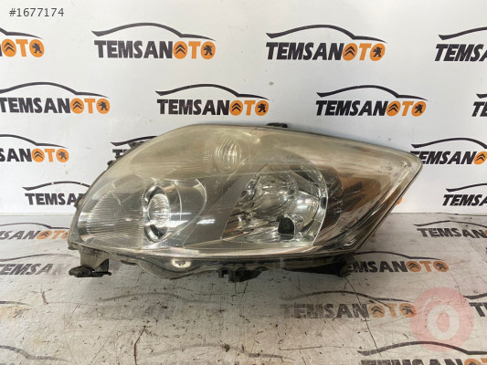 TOYATA AURİS SOL FAR ORJİNAL ÇIKMA TEMSAN OTO