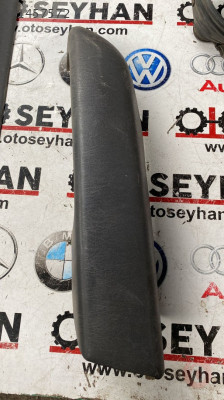 toyota carina sol ön kapı kartonu kaplaması alt