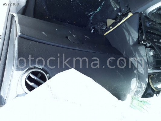 2011 NİSSAN QASHQAİ ORİJİNAL DOLU TORPİDO.
