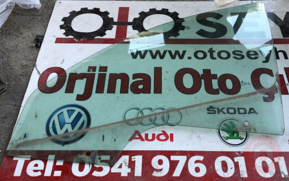 skoda octavia 2005 sol ön kapı cam