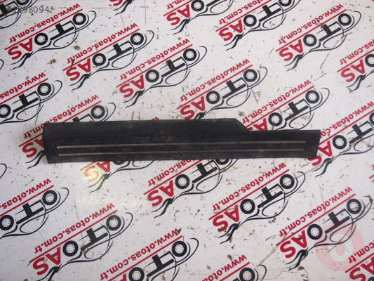 Kia Sorento Sol Ön Eşik Kapağı 85870-3e000
