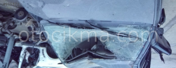 1996  VOLVO S40 ORİJİNAL SİLECEK KOLU.