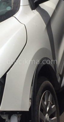 2016 Model Nissan Qashgai 1.5 Dizel çıkma sol ön çamurluk.