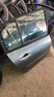 RENAULT MEGANE 2 SAĞ ARKA KAPI