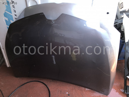 Clio 4 ön kaput çıkma ORJİNAL