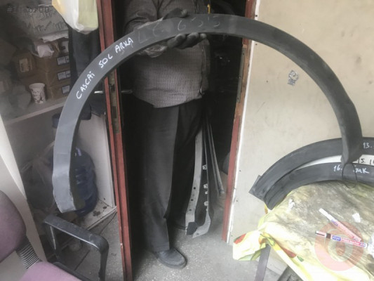 QASHQAİ SOL ARKA DODİK NİSSAN ORJİNAL ÇIKMA PARÇA