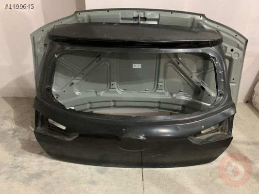 HYUNDAİ İ20 SIFIR ORJİNAL ARKA BAGAJ KAPAĞI ÇIKMA