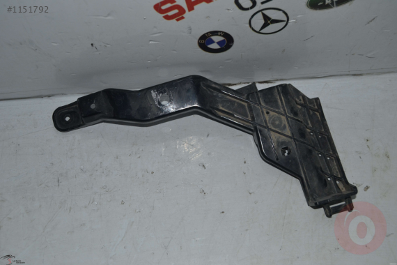 MERCEDES E SERİSİ A213 W213 SAĞ TAMPON ÇITASI