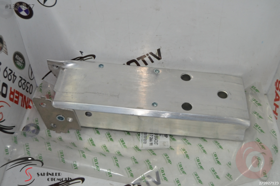 BMW 3 SERİSİ F20 F30 F32 SOL ALT TAMPON DEMİR AYAĞI