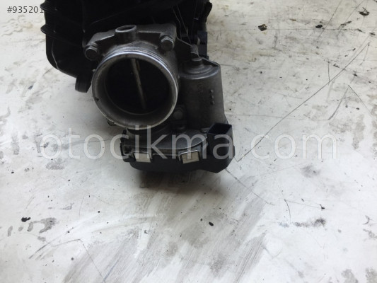 BMW 116İ E87 GAZ KELEBEĞİ