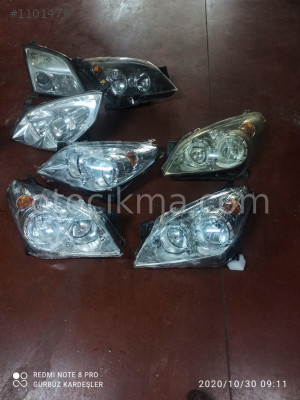Opel Astra çıkma orijinal far krom