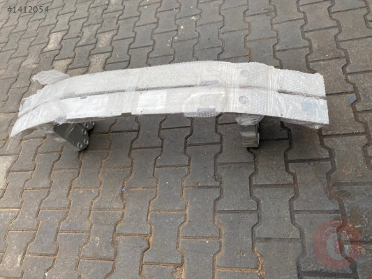 Bmw F10 520 525 530 Sıfır Ön Tampon Demiri
