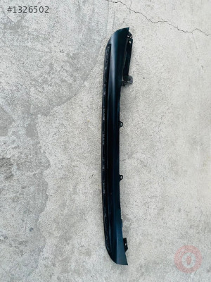 Toyota auris arka tampon alt eki