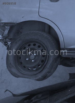 2006 HONDA CİTY ÇIKMA SAĞ ARKA JANT LASTİK.