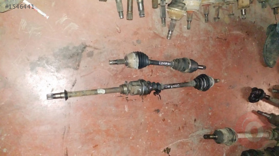 FİAT LİNEA 1.3 EURO-5 ÇIKMA ORJİNAL SAĞ-SOL AKS