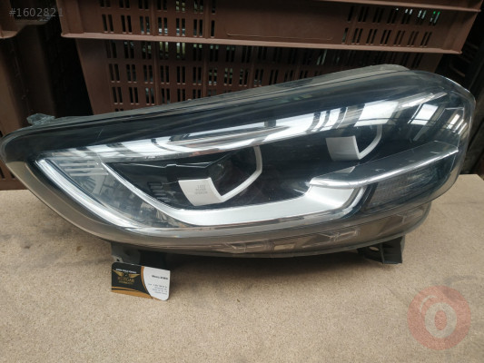 Renault kadjar sağ ön far