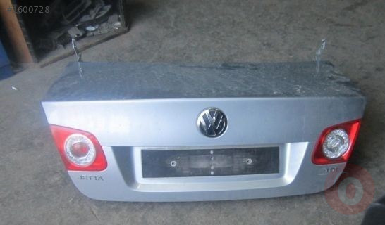 Volkswagen jetta arka bagaj kapağı çıkma parçalar