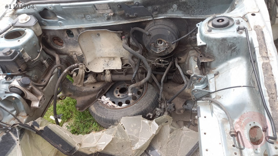Mitsubishi carisma  direksiyon  kutusu