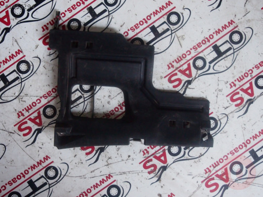 TOYOTA Auris E15 İç panel-55606-02060
