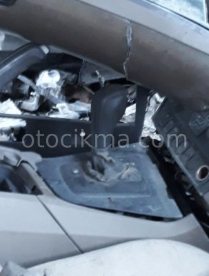 2001 VOLVO S80 ORİJİNAL VİTES TOPUZU.