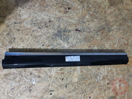 Porsche cayenne ön gögüs panel çıtası 2011-2018