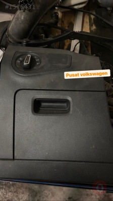 Vw TİGUAN SCHOWEK KONSOLU DİZLİK ÇIKMA ORJİNAL