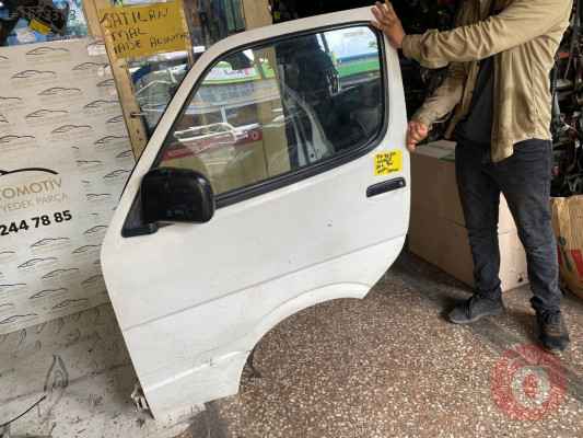 TOYOTA HİACE SOL ÖN KAPI DIŞ AÇMA KOLU ORİJİNAL ÇIKMA