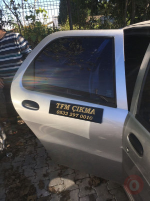 FİAT ALBEA PALİO SİENA SAĞ ARKA KAPI