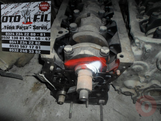 NİSSAN TERRANO  YARIM MOTOR