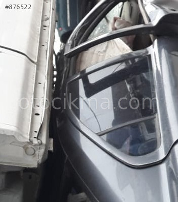 2001 VOLVO S80 HATASIZ SAĞ ARKA KAPI CAMI.