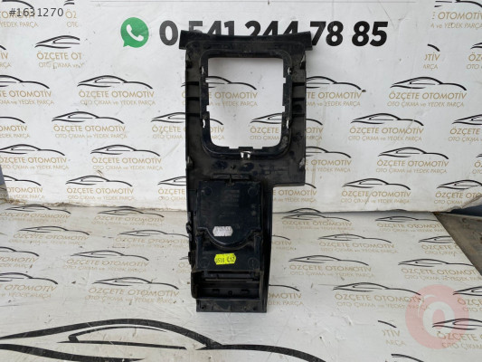 PEUGEOT 407 VİTES KONSOLU ORJİNAL ÇIKMA TEMİZ