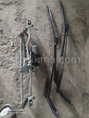 2014 Volvo S60 çıkma ön cam silecek motoru
