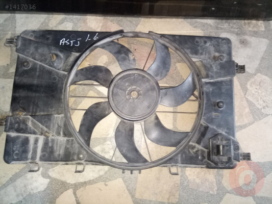 OPEL ASTRA J 1.6 SÖKME FAN