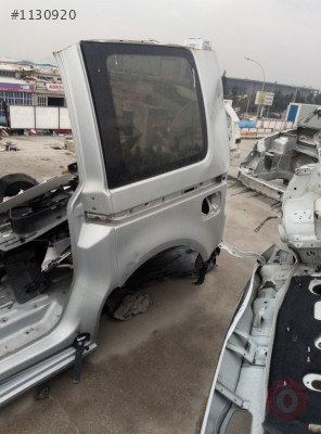 VW Caddy kesme sol arka çamurluk