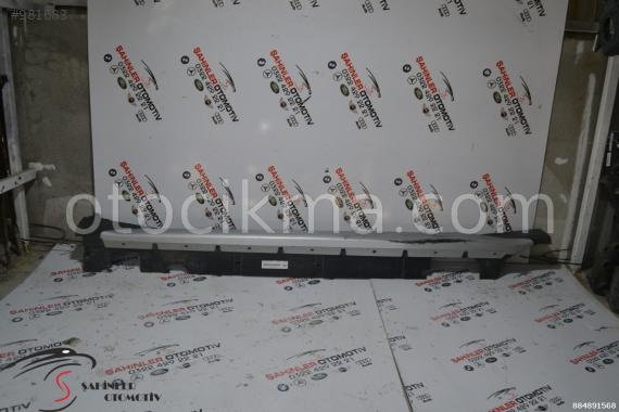 BMW X1 F48 SOL MARŞPİYEL