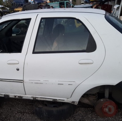 2005 model fiat albea 1.6 16v çıkma sol arka dolu kapı